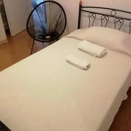Holiday home Andros Breeze *